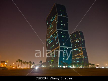  CBKK0H Doha , Qatar, The Zig Zag Towers of Doha at night