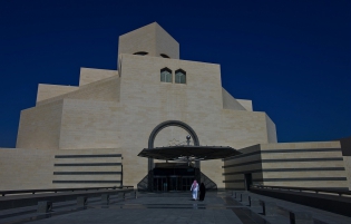  LeDesk_0025874.jpg / Sylvain Leser / Le Desk  -  
Qatar / Golfe Persique / Doha  -  
09/12/2010  -  
Doha, Qatar.  -  
Musee d'Art Islamique de Doha